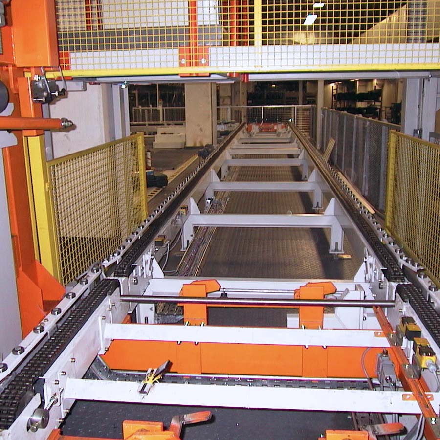 Automotive Roll & Accumulation Conveyors